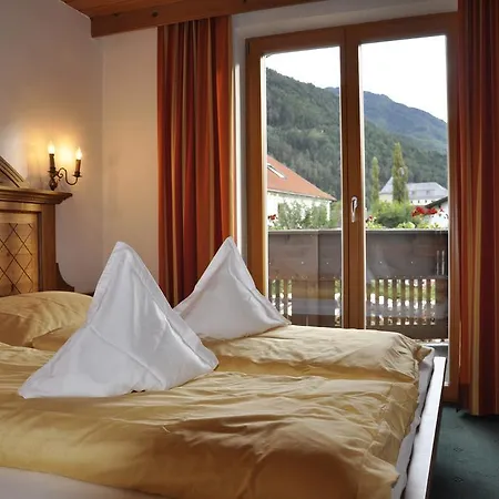 Active Apart Central Ried im Oberinntal Buitenkant foto